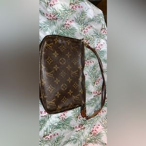 Designer bag Louis Vuitton, in good condition